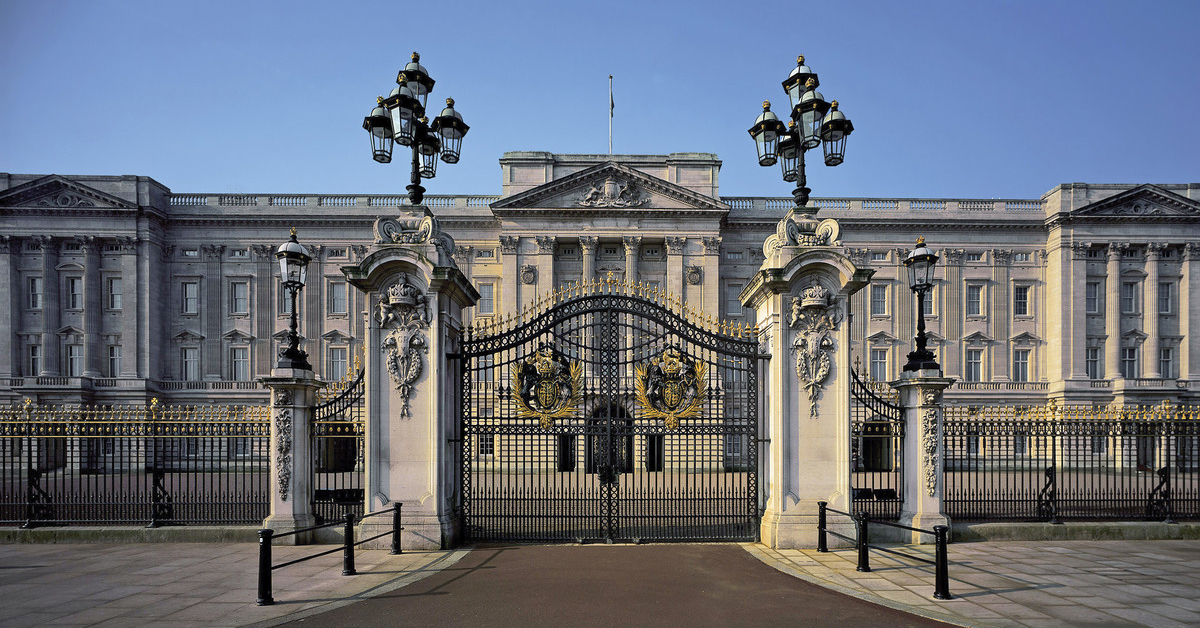 An Introduction to British Architecture from Queen Victoria to George VI