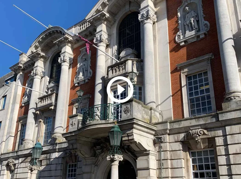 An Introduction to British Architecture from Queen Victoria to George VI